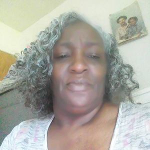 Meet your Posher, Beverly